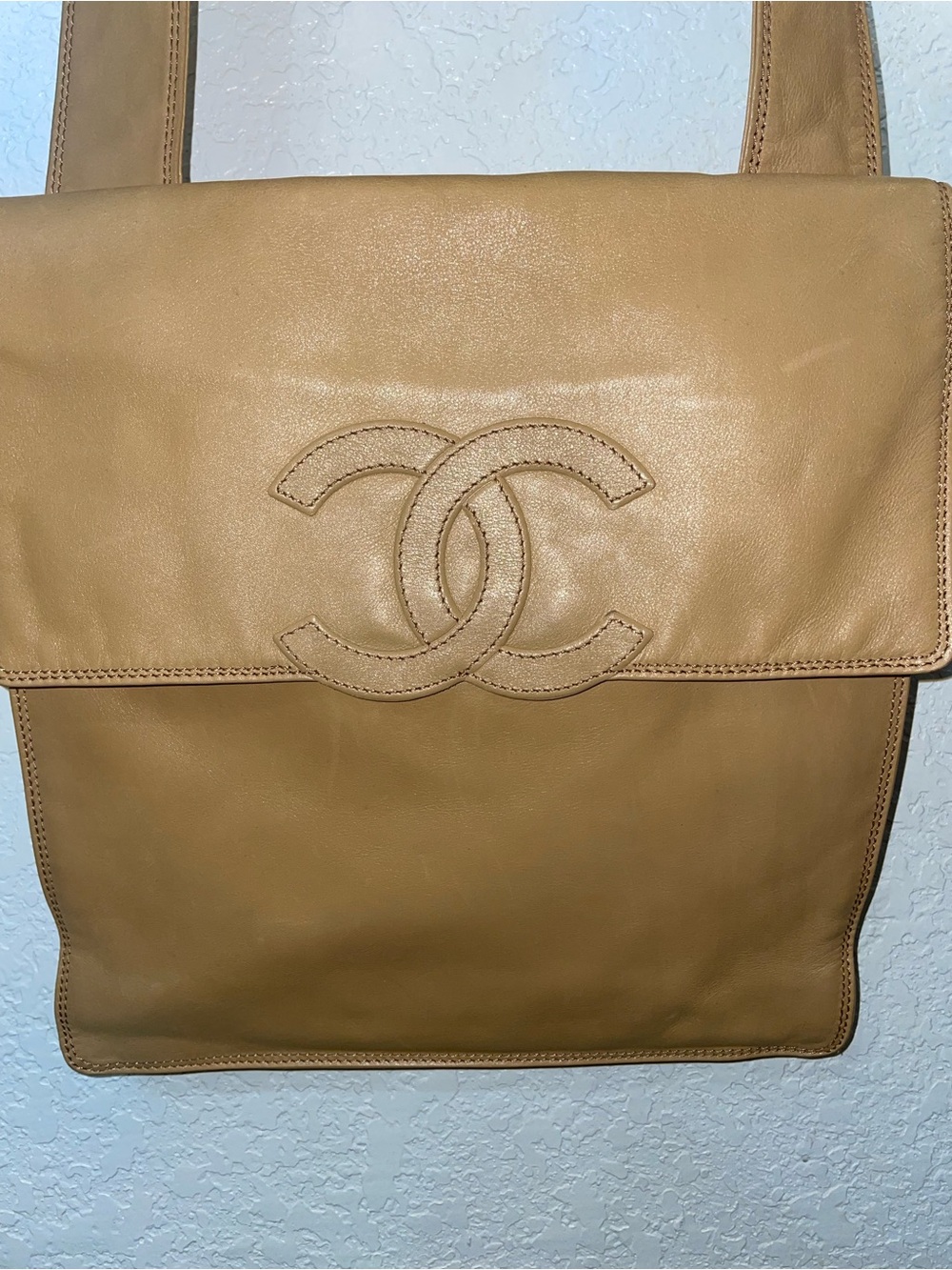 CHANEL Boho Messenger Bag - Picture 3 of 16